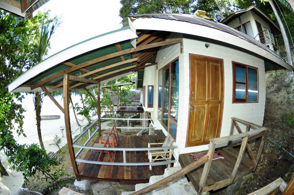 Tohko Beach Resort Phi Phi Don Exterior foto