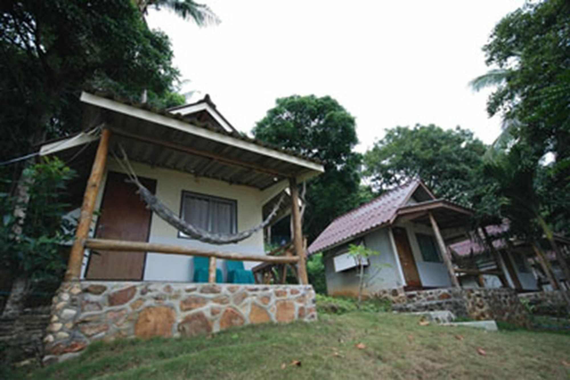 Tohko Beach Resort Phi Phi Don Exterior foto